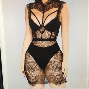🚫sold🚫Without a trace lace dress